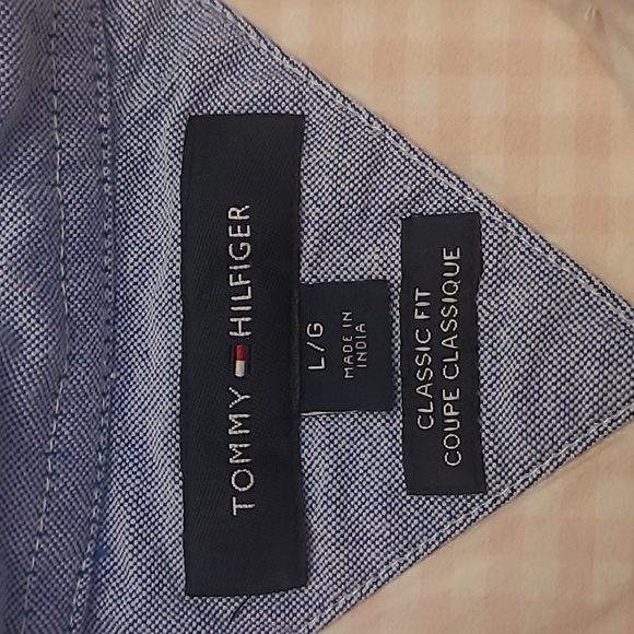 LIKE NEW Tommy Hilfiger Gingham Pink and White Button Down Shirt - Picture 6 of 11